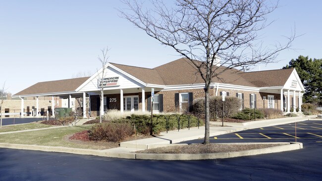 Plus de détails pour 275 S Roselle Rd, Schaumburg, IL - Commerce de détail à vendre