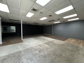 3409 Gulf Fwy, Houston, TX for lease Interior Photo- Image 2 of 7