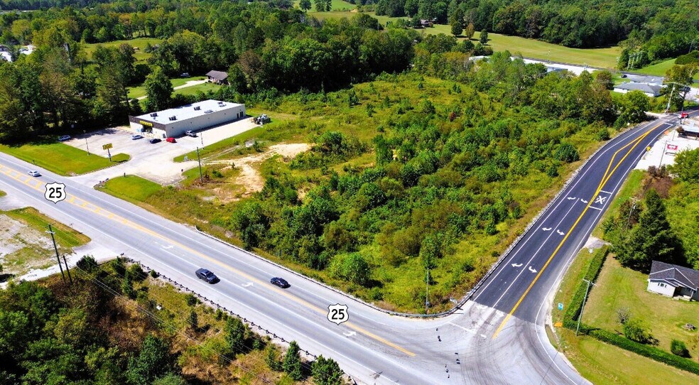 5709 S US Highway 25, Lily, KY à vendre - Aérien - Image 2 de 9