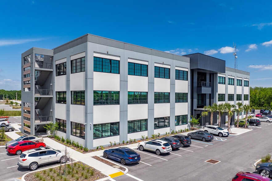 17907 Aprile Dr, Land O' Lakes, FL à louer - Photo du bâtiment - Image 3 de 5