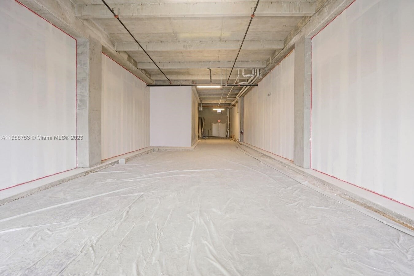 1695 NW 110th Ave, Miami, FL 33172 - Unit 103 -  - Interior Photo - Image 1 of 4