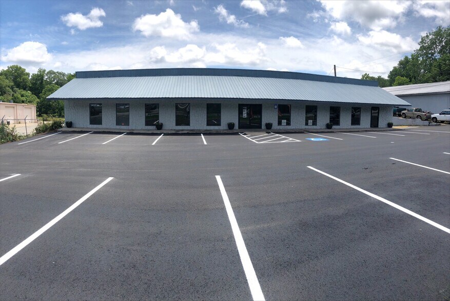 1583 GA-85, Fayetteville, GA à vendre - Photo du bâtiment - Image 3 de 7