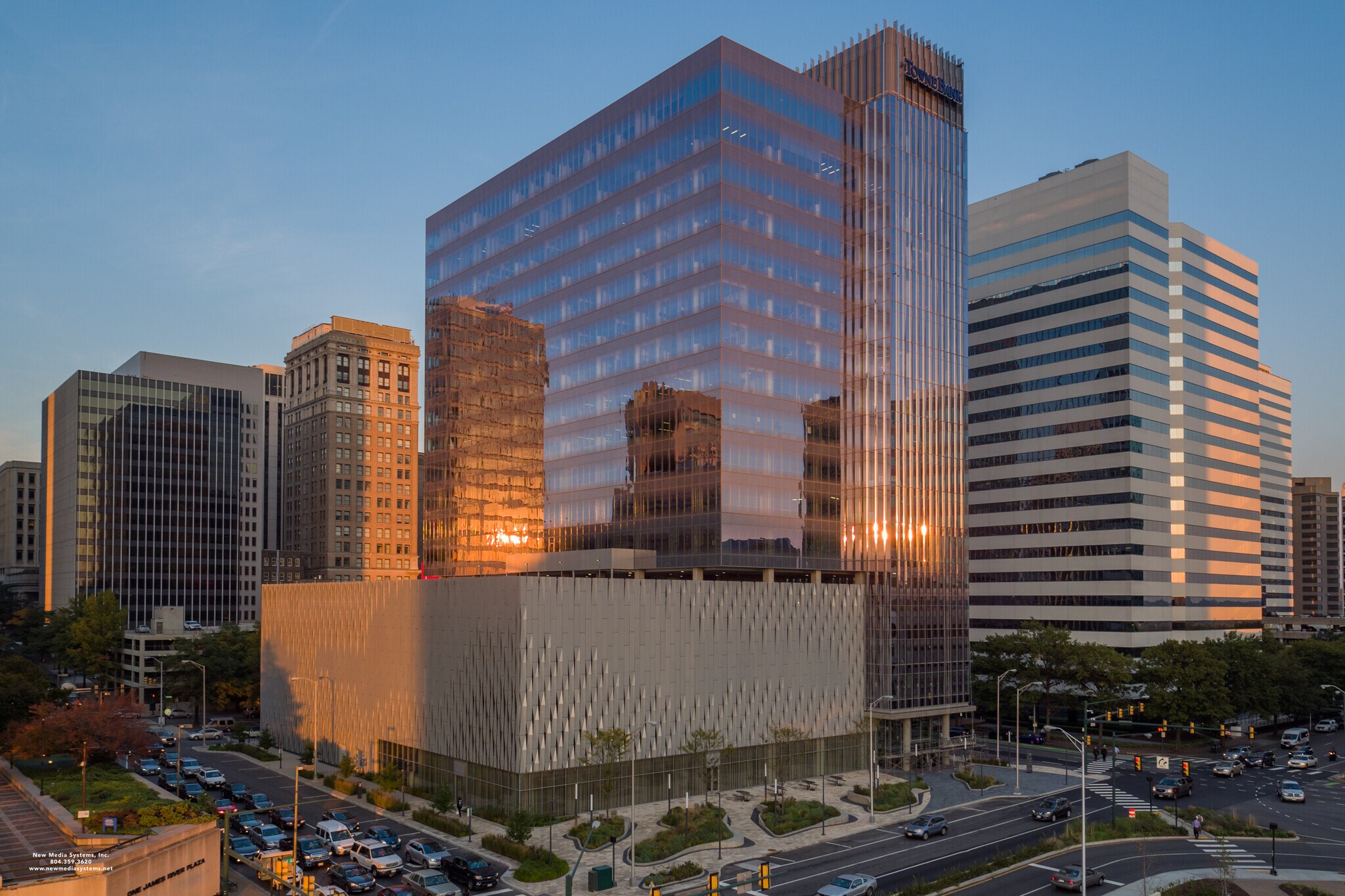 800 E Canal St, Richmond, VA for lease Building Photo- Image 1 of 13