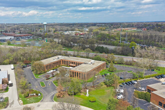 900 N Shore Dr, Lake Bluff, IL - AERIAL  map view - Image1