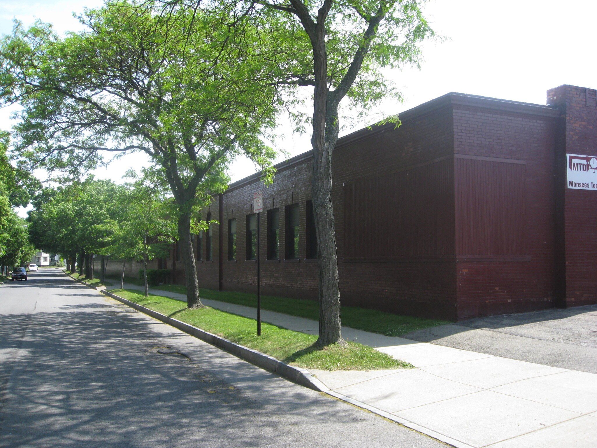 850 St Paul St, Rochester, NY à louer Photo du bâtiment- Image 1 de 21