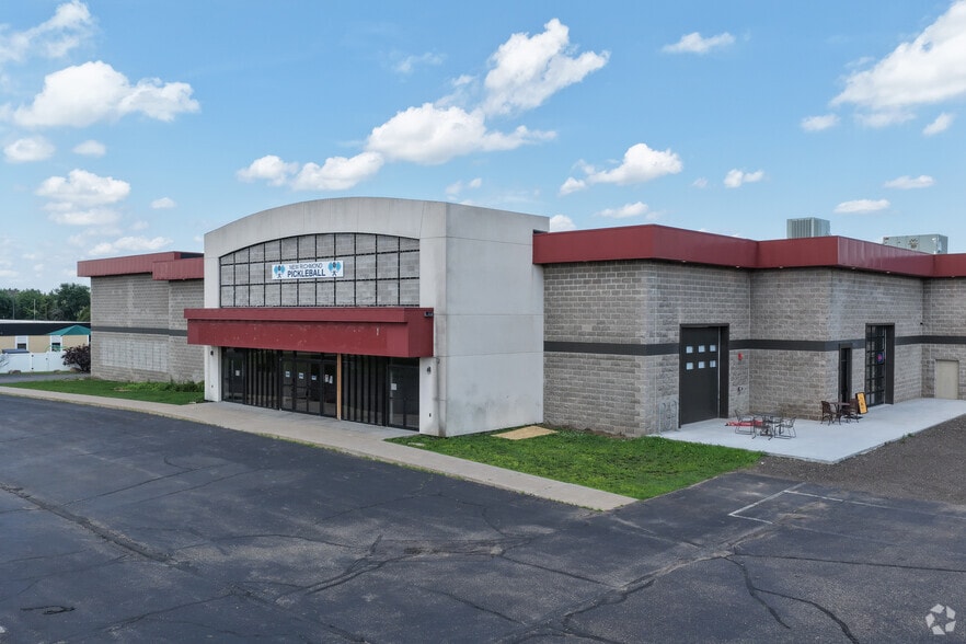 1261 Heritage Dr, New Richmond, WI for lease - Building Photo - Image 3 of 6
