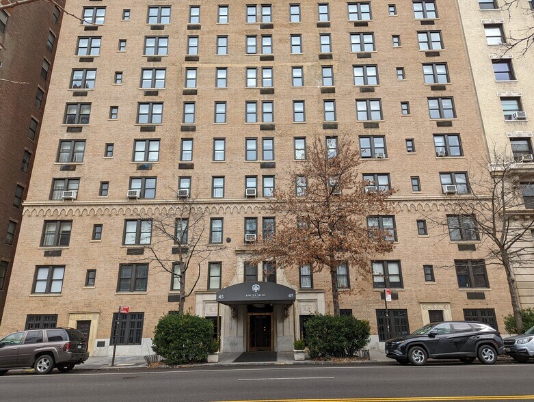 45 W 81st St, New York, NY à louer - Photo du bâtiment - Image 1 de 1
