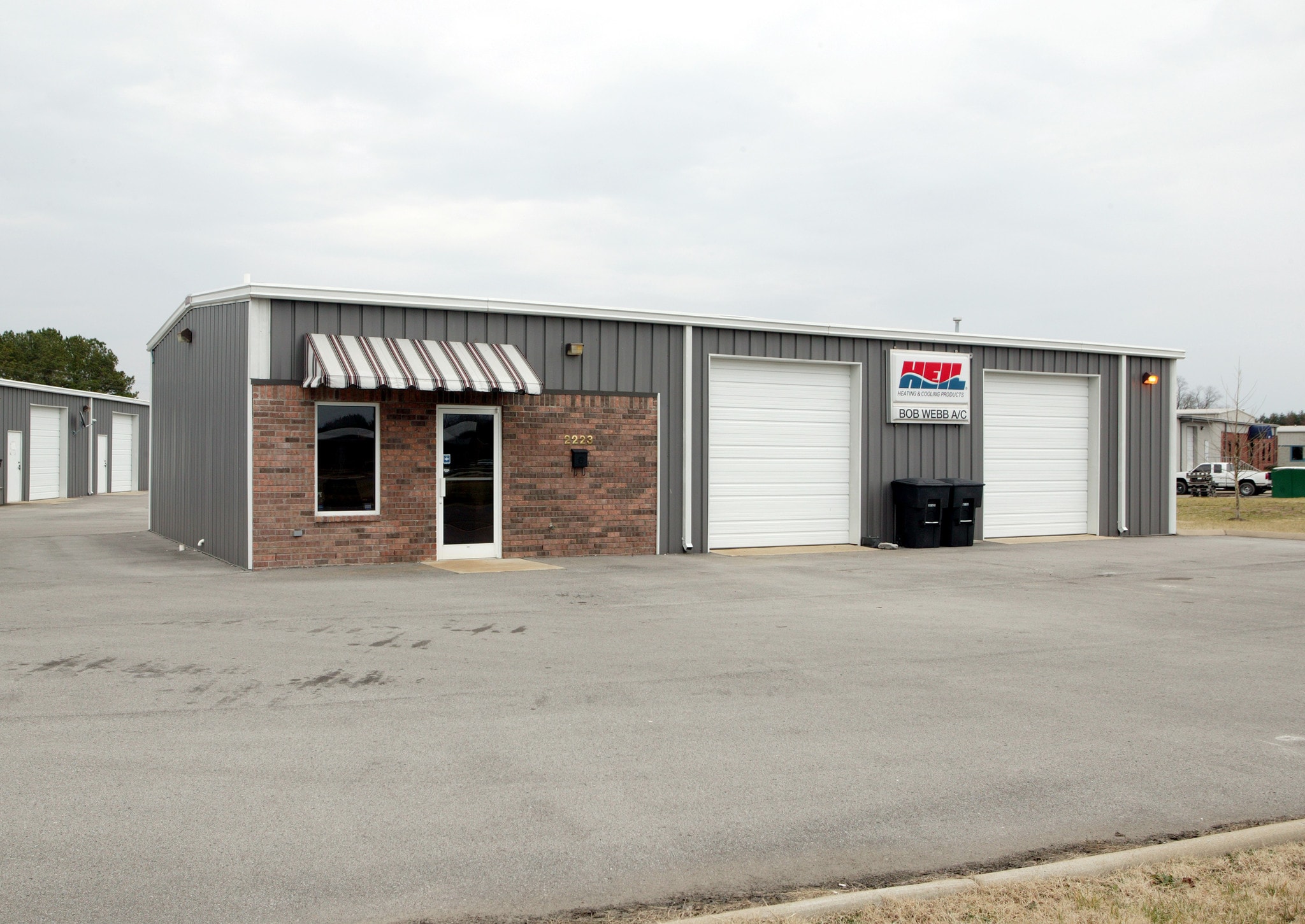 2223 Southpark Dr, Murfreesboro, TN for sale Primary Photo- Image 1 of 2