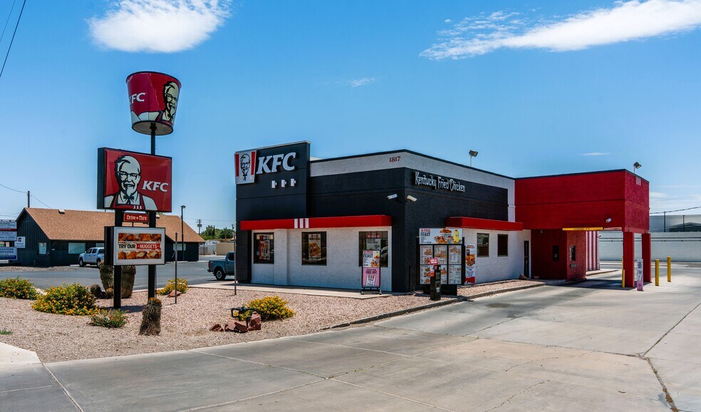1817 W Thatcher Blvd, Safford, AZ à vendre - Photo du bâtiment - Image 2 de 11