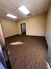 30941 Agoura Rd, Westlake Village, CA for lease Interior Photo- Image 2 of 3