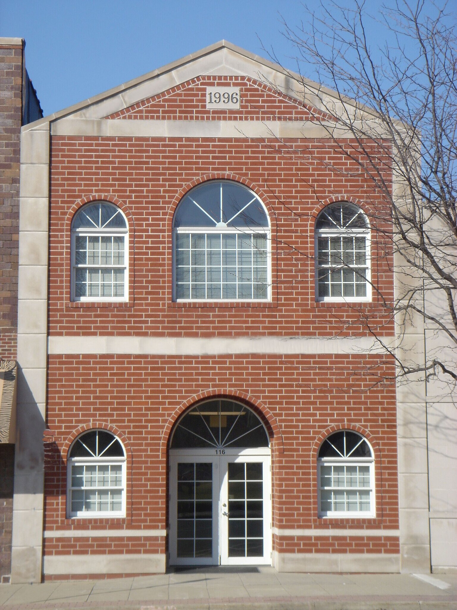 116 W Clark St, Crown Point, IN à louer Photo du bâtiment- Image 1 de 9