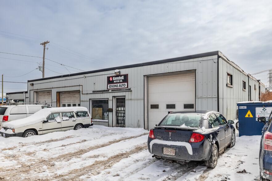 842 Clyde Ave, Ottawa, ON for sale - Building Photo - Image 3 of 3