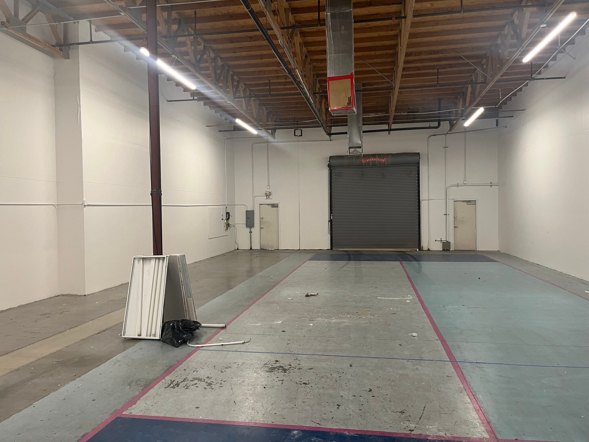 2411 Tech Center Ct, Las Vegas, NV for lease Building Photo- Image 1 of 10