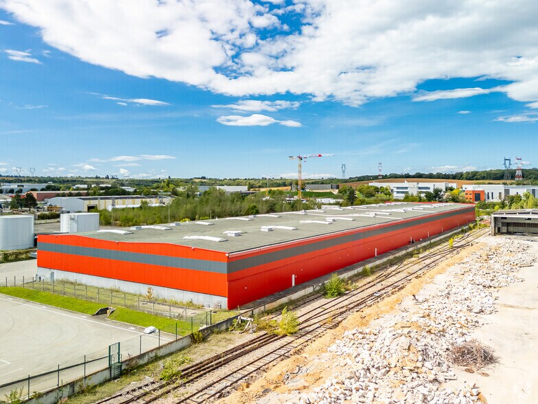 25 Rue Du Mollaret, Saint-Quentin-Fallavier à vendre - Aérien - Image 3 de 3