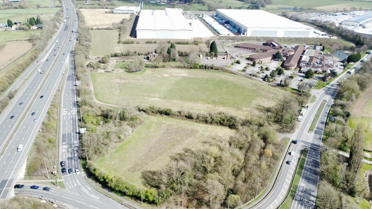 Watling St, Hinckley à vendre Photo principale- Image 1 de 4