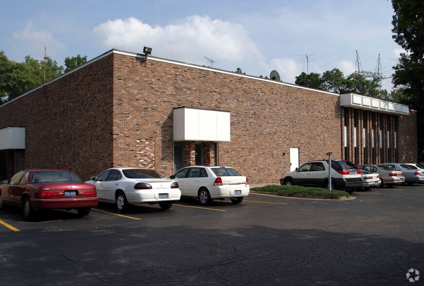 280 Ann St NW, Grand Rapids, MI à louer - Photo du bâtiment - Image 2 de 61