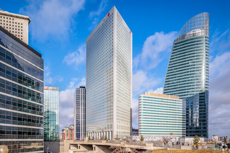 9-11 Allée De L'Arche, Courbevoie à louer - Photo principale - Image 1 de 4