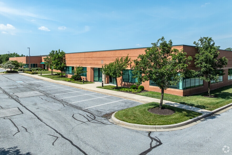 7065 Samuel Morse Dr, Columbia, MD for lease - Building Photo - Image 2 of 5
