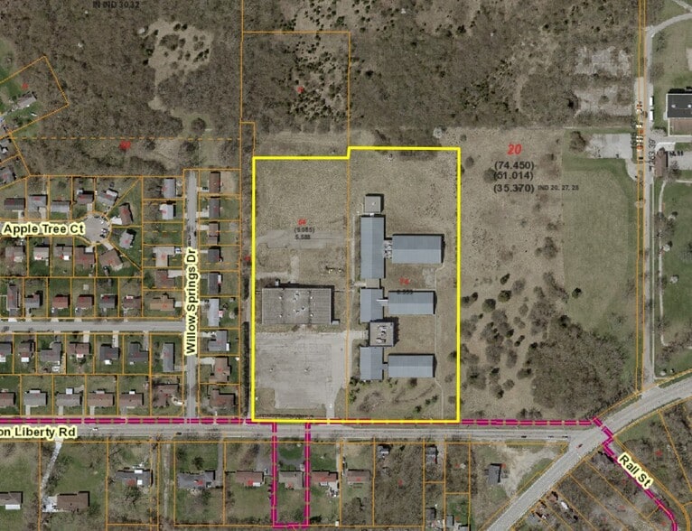 Watkins Academy portfolio of 2 properties for sale on LoopNet.ca - Building Photo - Image 1 of 5