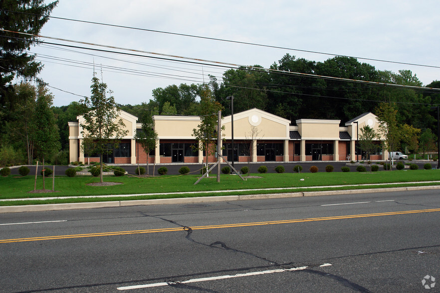 135 US Highway 46, Budd Lake, NJ for lease - Primary Photo - Image 1 of 5