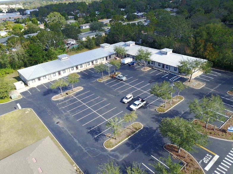437-481 W Ardice Ave, Eustis, FL for lease - Primary Photo - Image 1 of 25
