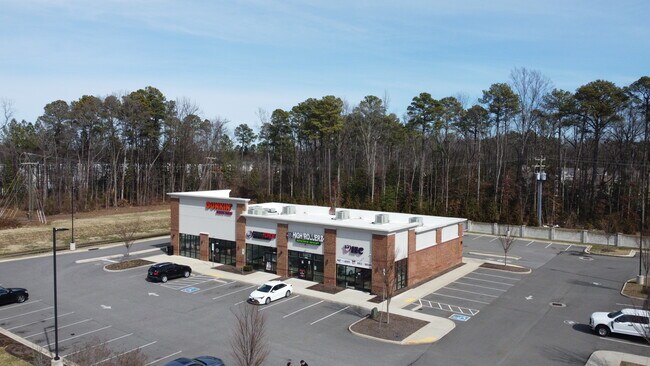 Plus de détails pour 7721 Brook Rd, Richmond, VA - Commerce de détail à louer