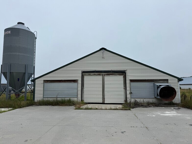 25495 Saxis Rd, Temperanceville, VA à vendre - Photo du bâtiment - Image 2 de 16