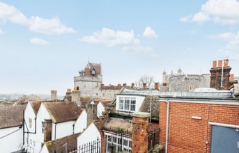 2 Thames St, Windsor for lease Building Photo- Image 1 of 6