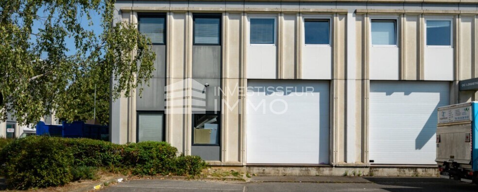 Flex dans Gennevilliers à louer - Photo du bâtiment - Image 2 de 3
