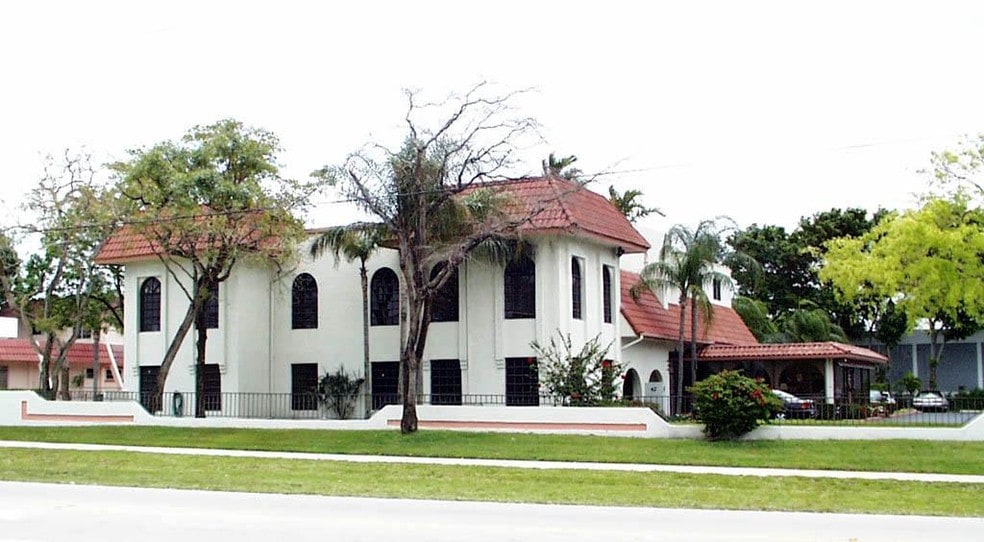 190 NW Spanish River Blvd, Boca Raton, FL à louer - Photo du bâtiment - Image 1 de 1