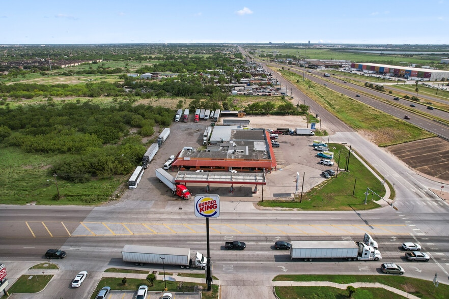 6324 S 23rd St, McAllen, TX à vendre - Photo du bâtiment - Image 3 de 6