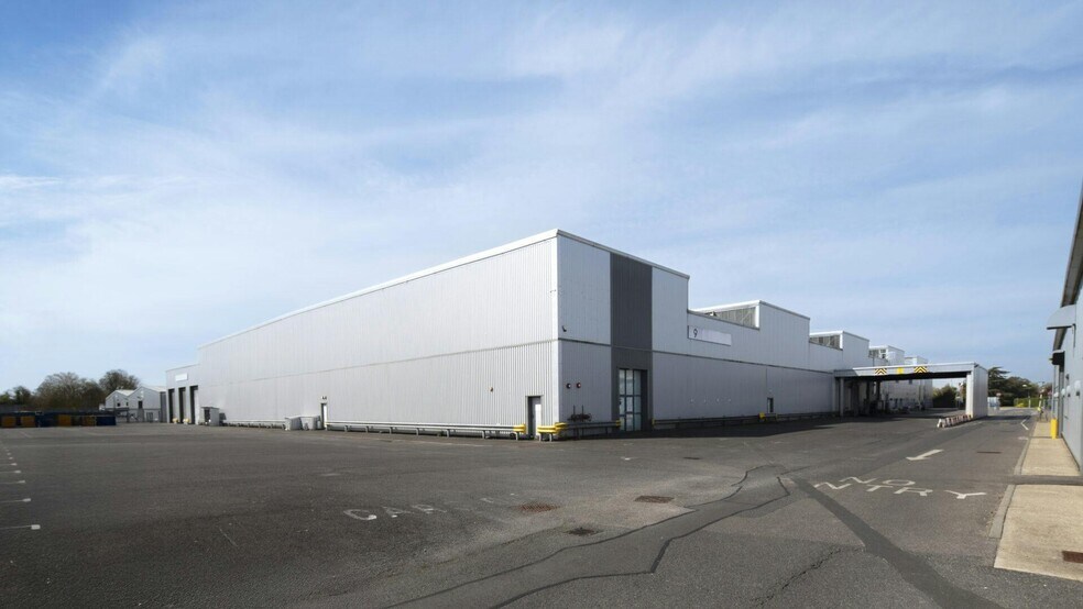 New Ln, Havant for lease - Building Photo - Image 2 of 16