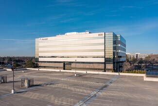 Plus de détails pour 800 Tower Dr, Troy, MI - Bureau à louer