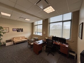 8000 Cooper Ave, Glendale, NY for lease Interior Photo- Image 2 of 6