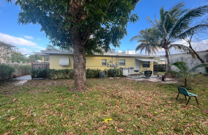 211 N A St, Lake Worth Beach, FL à vendre - Photo du bâtiment - Image 2 de 13