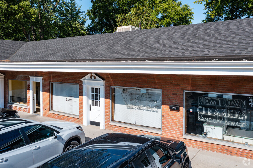 3339-3347 Golf Rd, Evanston, IL for lease - Building Photo - Image 3 of 5