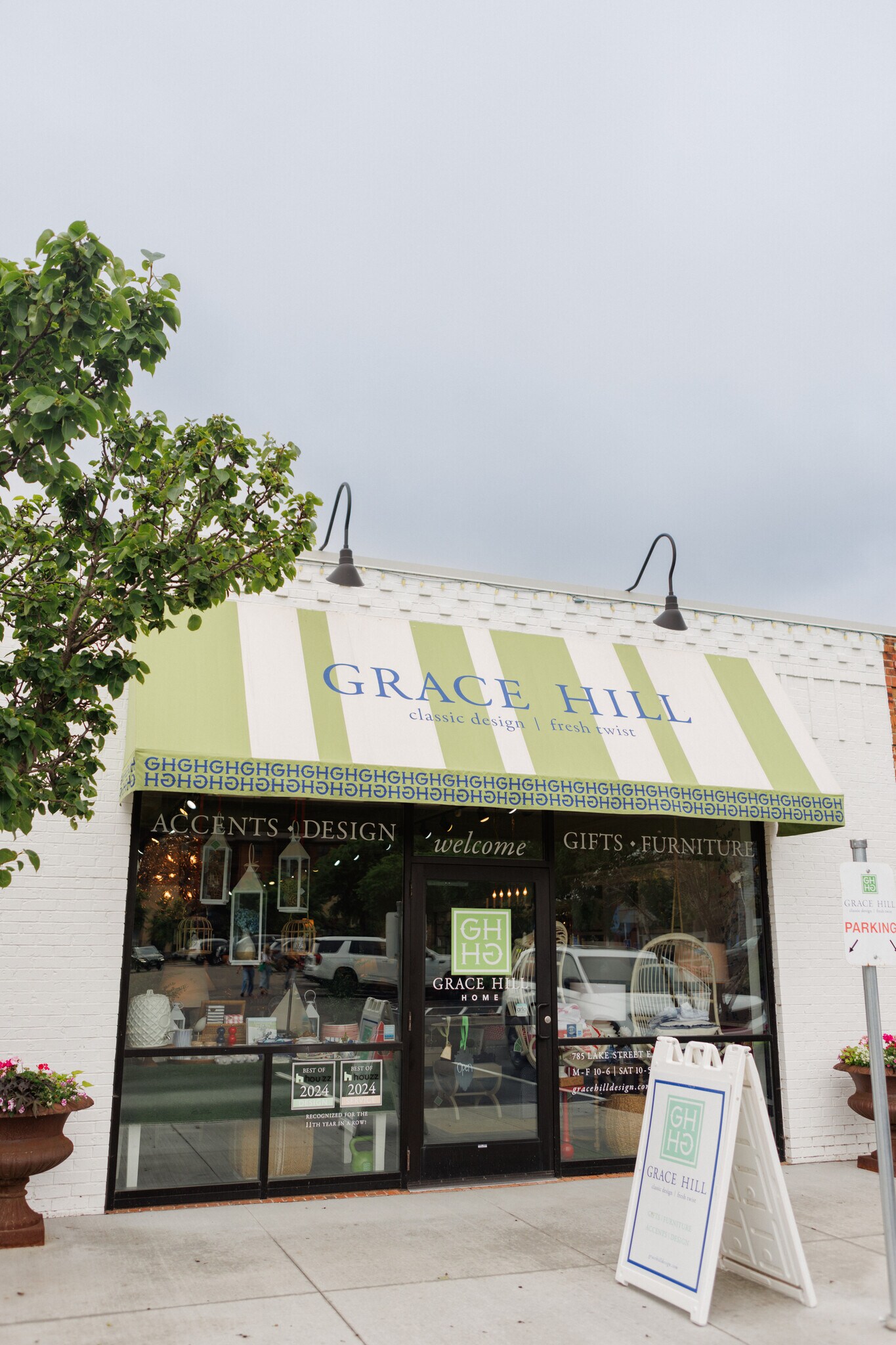 755-795 E Lake St, Wayzata, MN à louer Photo intérieure- Image 1 de 3