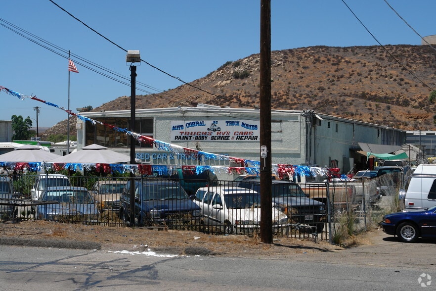 11440 N Woodside Ave, Santee, CA for lease - Building Photo - Image 3 of 49
