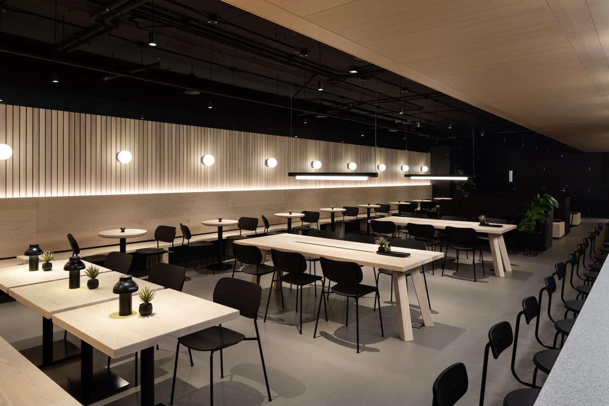 22 E 5th Ave, Vancouver, BC à louer Photo intérieure- Image 1 de 3