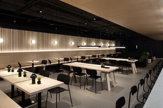 22 E 5th Ave, Vancouver, BC à louer Photo intérieure- Image 1 de 3