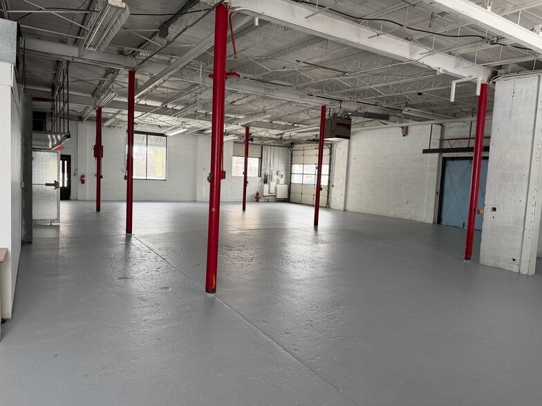 15475 S Telegraph Rd, Monroe, MI for lease - Building Photo - Image 3 of 5