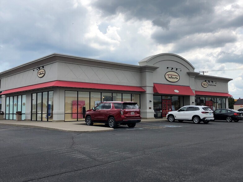 2929 James Sander Blvd, Paducah, KY à louer - Photo du bâtiment - Image 2 de 9