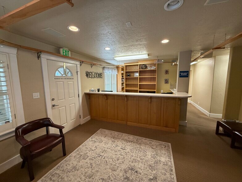 110 S 100 W, Payson, UT à vendre - Photo du bâtiment - Image 2 de 7