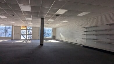 467 Delaware Ave, Albany, NY à louer Photo du bâtiment- Image 1 de 13