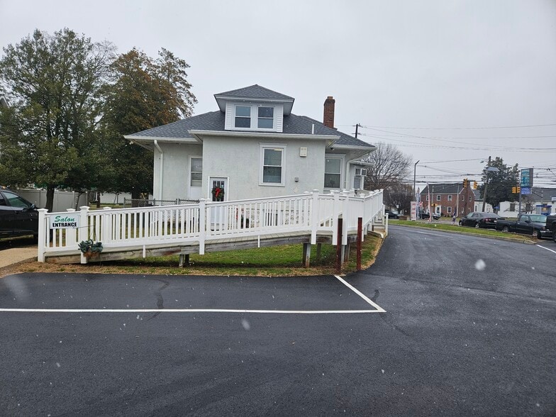 4481 S Broad St, Hamilton, NJ à vendre - Photo du bâtiment - Image 2 de 2
