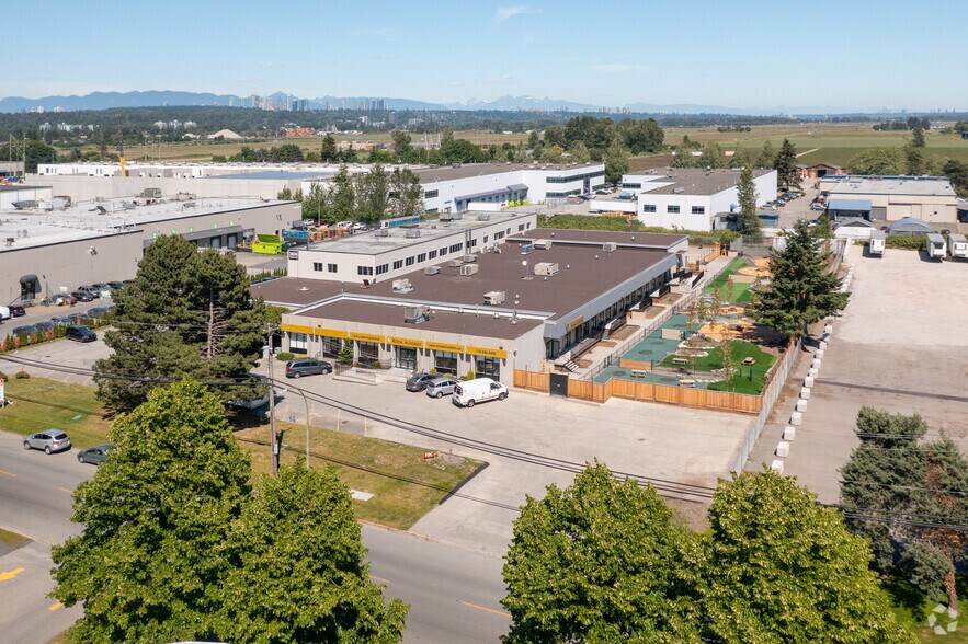 3600 Viking Way, Richmond, BC à louer - Photo du bâtiment - Image 2 de 4