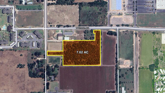 7.62 Acre Development Land - Dépanneur