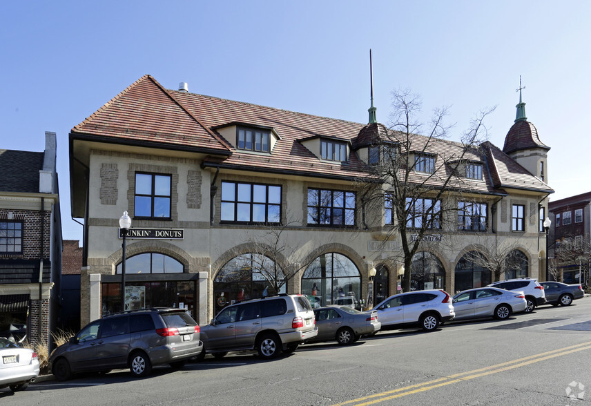 1 E Ridgewood Ave, Ridgewood, NJ for lease - Building Photo - Image 2 of 26