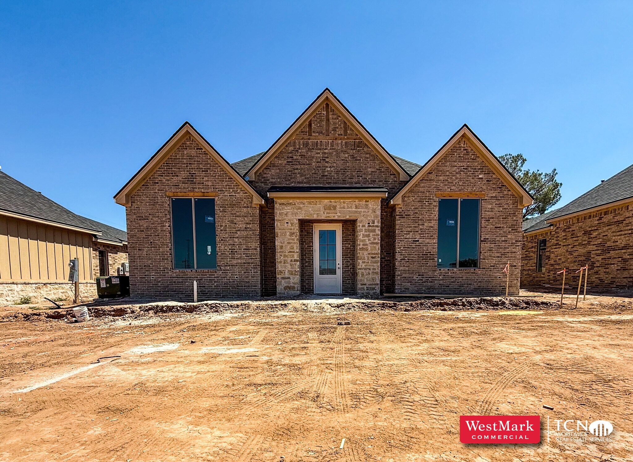 6923 82nd st, Lubbock, TX à louer Photo principale- Image 1 de 2