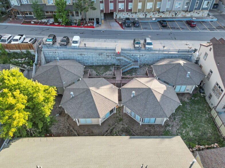 1247 Empire, Park City, UT à vendre - Photo du bâtiment - Image 3 de 14